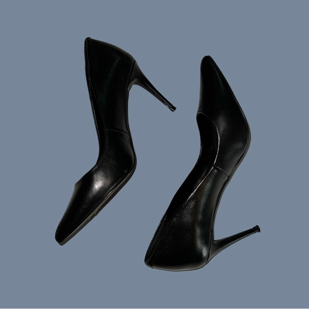 Steve Madden black heels